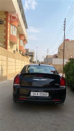 کرایسلەر 300